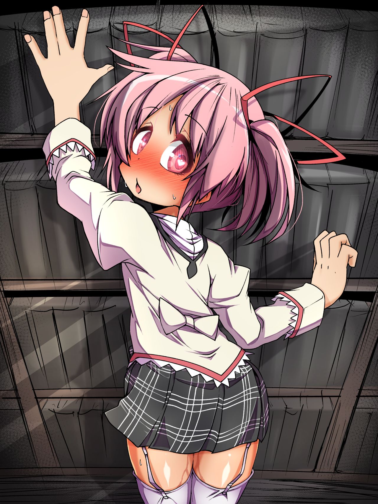 Hon ga Torenai Furi shite Class no Minna ni wa Naisho na Koto o Hajimetai Kaname Madoka page 5 full