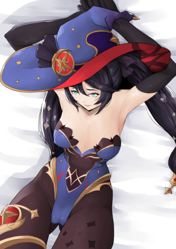Mona cover