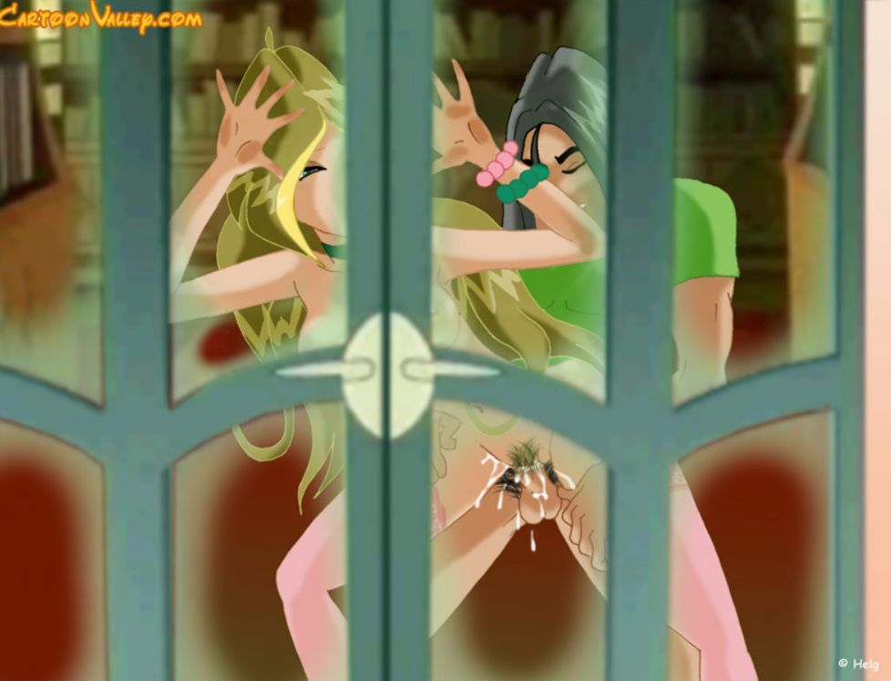 Helia humps Flora Winx page 6 full